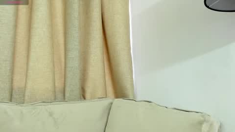      700  200   online show from 5, 10, 2025