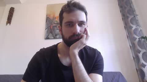 Snapshot of laraaan chatting on 9, 1, 2026 laraaan online show from 9, 1, 2026