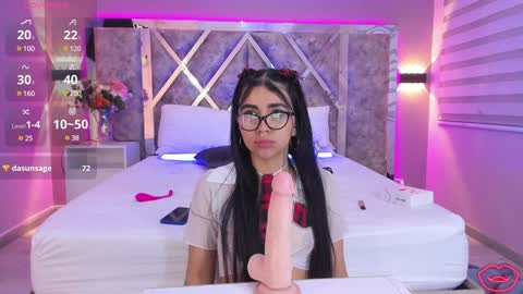 Snapshot of larabrook chatting on 13, 1, 2025 Lara online show from 13, 1, 2025