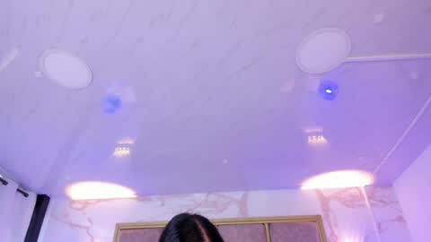 Snapshot of larabrook chatting on 9, 5, 2026 Lara online show from 9, 5, 2026