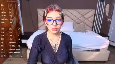 LaraCooper online show from 16, 12, 2025