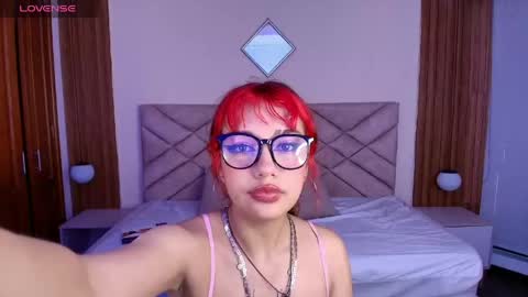 LaraCooper online show from 31, 3, 2026
