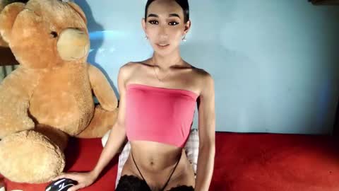 laradior online show from 10, 3, 2026