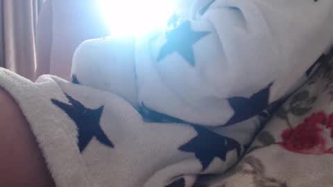 laralhotr online show from 26, 2, 2025