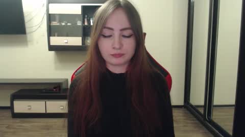 Laralianna online show from 20, 2, 2025