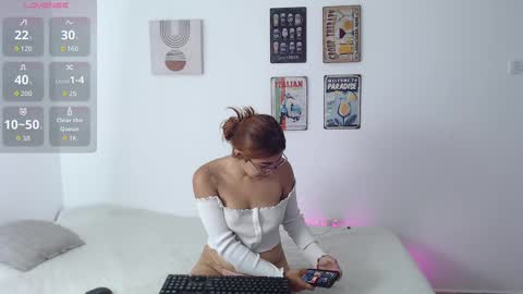 laramucci online show from 18, 9, 2025