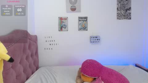 laramucci online show from 9, 11, 2025