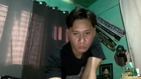 laravien19 online show from 19, 4, 2026