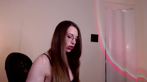 larawintersxxx online show from 30, 5, 2026