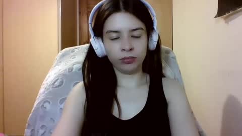Snapshot of laricenature chatting on 8, 2, 2025 Larice online show from 8, 2, 2025