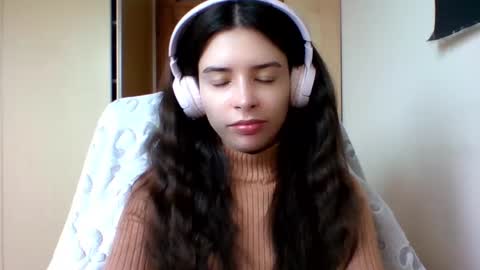 Snapshot of laricenature chatting on 13, 2, 2025 Larice online show from 13, 2, 2025