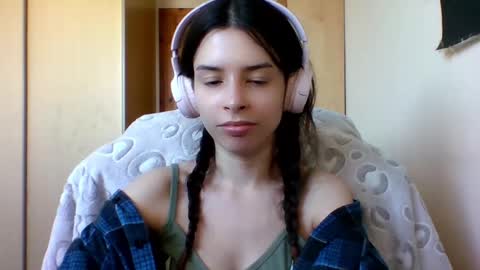 Snapshot of laricenature chatting on 20, 2, 2025 Larice online show from 20, 2, 2025