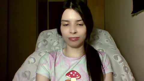Snapshot of laricenature chatting on 24, 2, 2025 Larice online show from 24, 2, 2025
