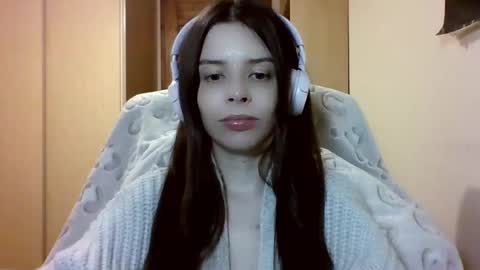 Snapshot of laricenature chatting on 5, 3, 2025 Larice online show from 5, 3, 2025