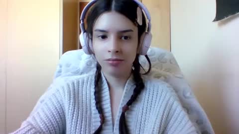 Snapshot of laricenature chatting on 6, 3, 2025 Larice online show from 6, 3, 2025