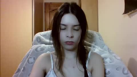 Snapshot of laricenature chatting on 7, 3, 2025 Larice online show from 7, 3, 2025