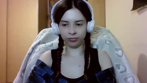 Snapshot of laricenature chatting on 12, 3, 2025 Larice online show from 12, 3, 2025