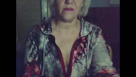 larisaq4ugo24 online show from 5, 3, 2025