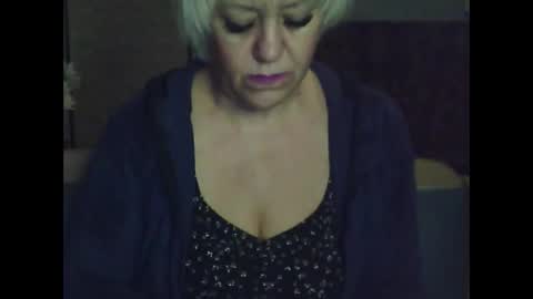 larisaq4ugo24 online show from 9, 10, 2025