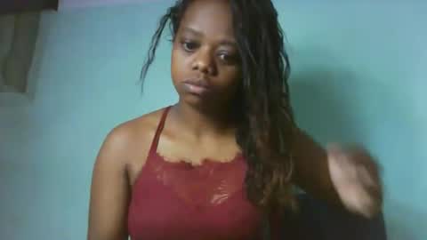 larissa645771 online show from 4, 10, 2025