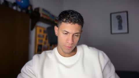 andrew online show from 26, 10, 2025