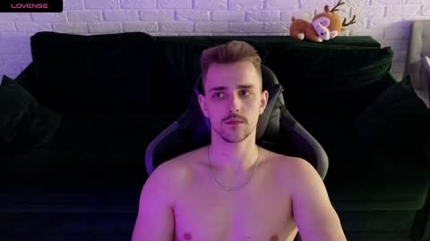 Lars online show from 8, 1, 2025