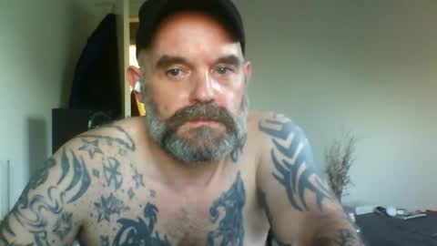 Snapshot of larsvegas1895 chatting on 21, 5, 2026 larsvegas1895 online show from 21, 5, 2026