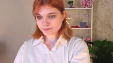 Snapshot of lashawngerdeman chatting on 8, 6, 2026 Im Lina nice to meet you here 3 online show from 8, 6, 2026
