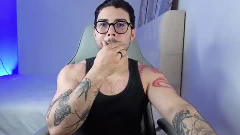 Snapshot of latam_ chatting on 9, 8, 2026 YOUR BABY online show from 9, 8, 2026
