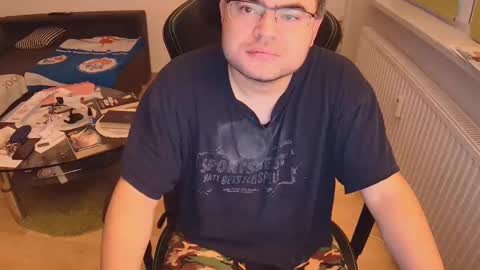 latexboy893 online show from 14, 9, 2025