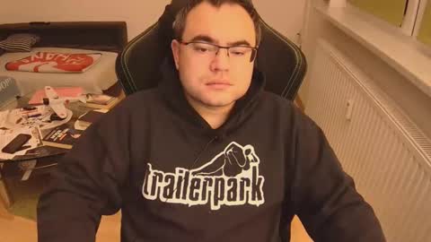 latexboy893 online show from 21, 12, 2025