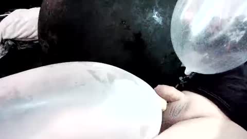 latexchris77 online show from 21, 2, 2026