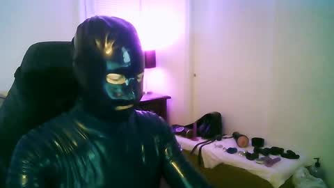 latexminheadroom online show from 22, 12, 2024