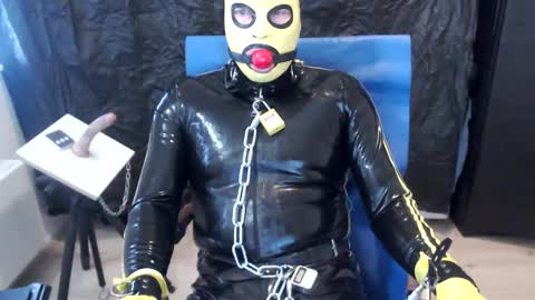 Snapshot of latexslaafboy2 chatting on 11, 3, 2025 latexslaafboy online show from 11, 3, 2025