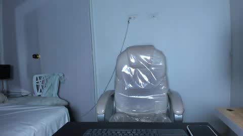 Johana y Santiago online show from 17, 2, 2025