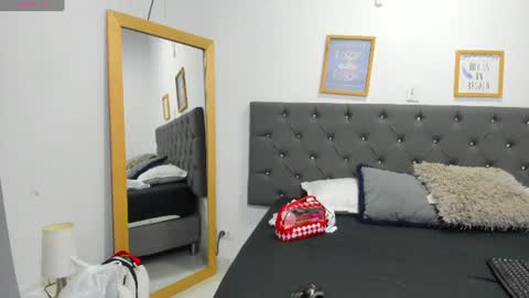 Snapshot of latin_couple20y chatting on 26, 7, 2026 Johana y Santiago online show from 26, 7, 2026