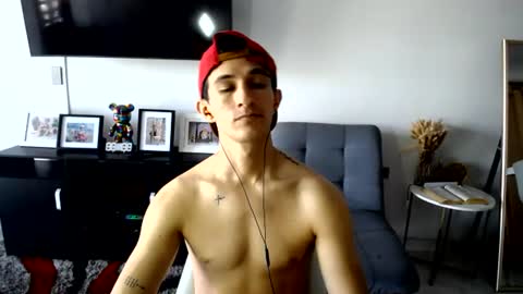 Snapshot of latin_cr7 chatting on 4, 8, 2026 Steven online show from 4, 8, 2026