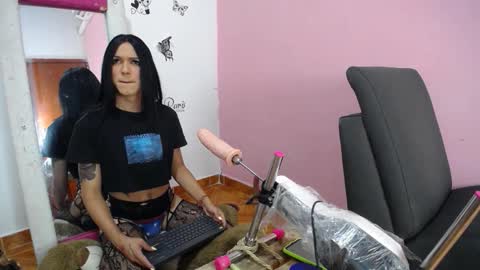 Snapshot of latin_donnahazel chatting on 24, 10, 2025 latin_donnahazel online show from 24, 10, 2025