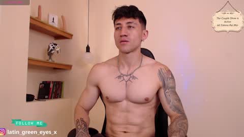 Snapshot of latin_green_eyes_ chatting on 5, 2, 2025 latin_green_eyes_ online show from 5, 2, 2025
