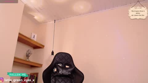 Snapshot of latin_green_eyes_ chatting on 24, 2, 2025 latin_green_eyes_ online show from 24, 2, 2025