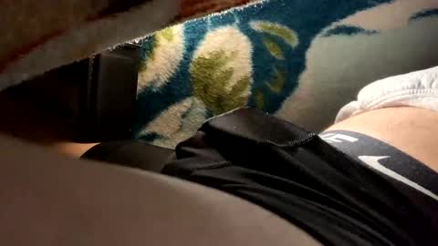 latin_lover86 online show from 21, 10, 2025