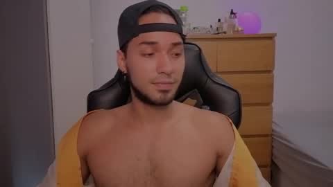  Free OF online show from 12, 9, 2025