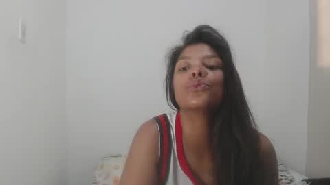 Snapshot of latin_meg chatting on 7, 5, 2026 M E G A N online show from 7, 5, 2026