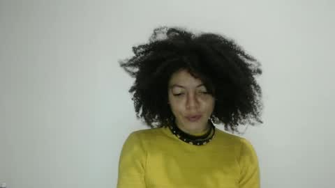 Snapshot of latinadreamy chatting on 19, 10, 2025 Latinacoka online show from 19, 10, 2025