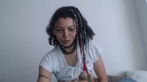 Latinacoka online show from 27, 10, 2025