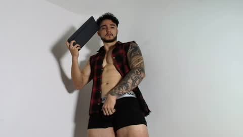 LatinBoyVIP  Colombian online show from 10, 6, 2026