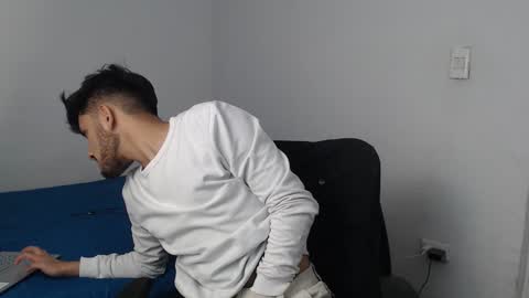 camilo online show from 4, 2, 2025