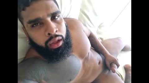 blackBear online show from 21, 1, 2025