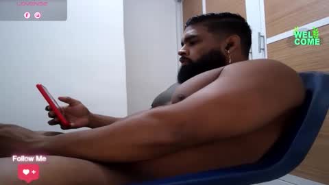 blackBear online show from 22, 1, 2025