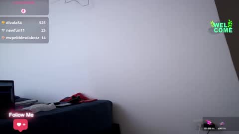 blackBear online show from 27, 1, 2025